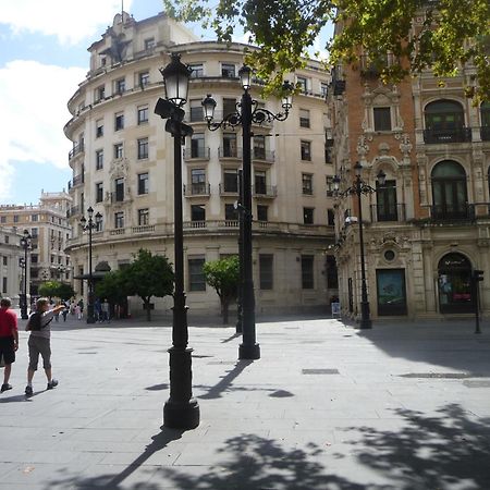 Amplio Apartamento Plaza Nueva Seville Exterior photo